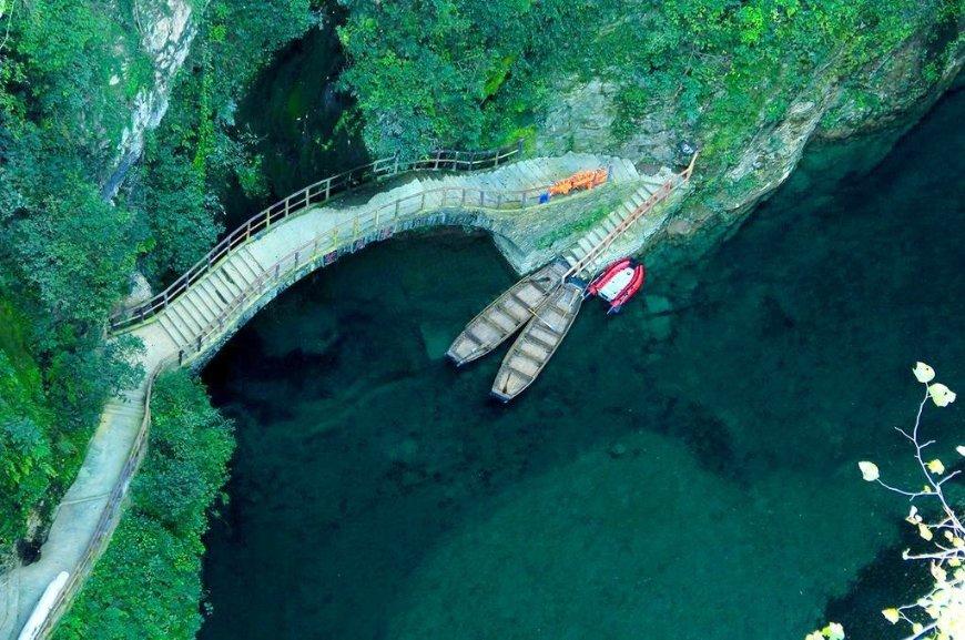 第二个能翻跟斗的人形机器人!首次采用电驱动路线 研发团队来自中国